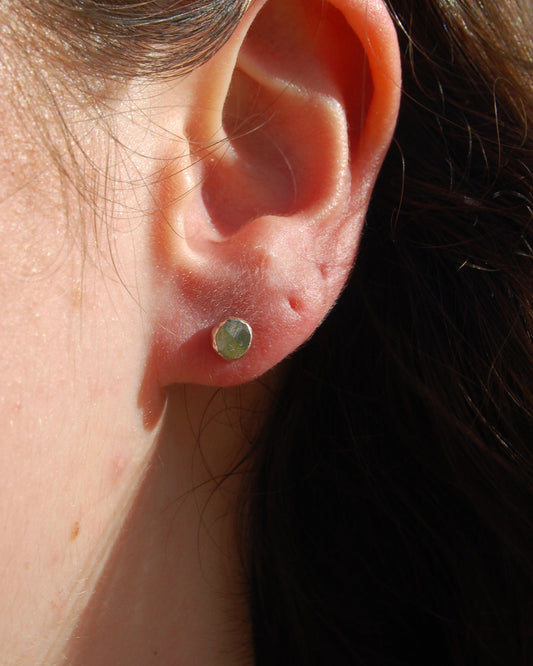 Revive Studs